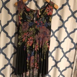 Free people top L